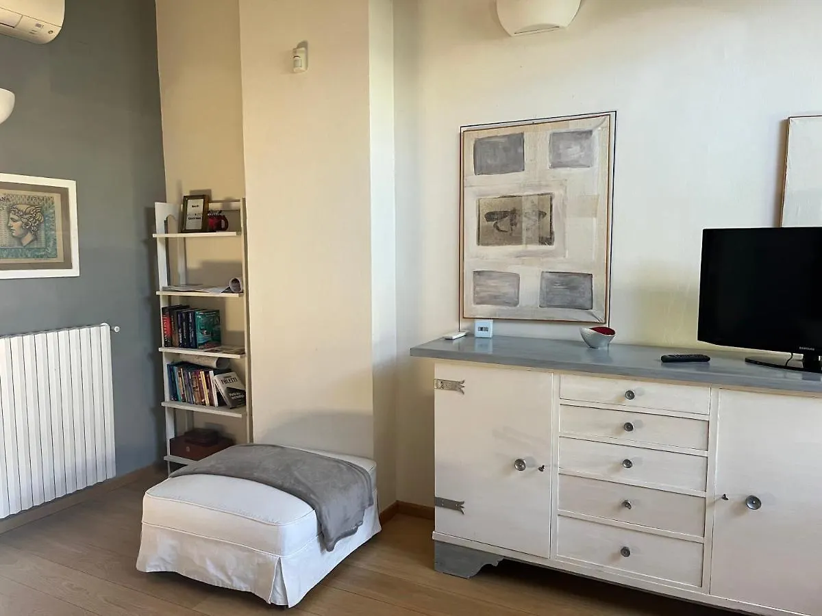 Casa161 Apartment Bologna 0*,